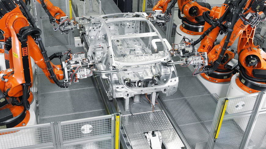 KUKA auf der EuroBLECH 2022: Innovative Lösungen für den automatisierten Schweißprozess